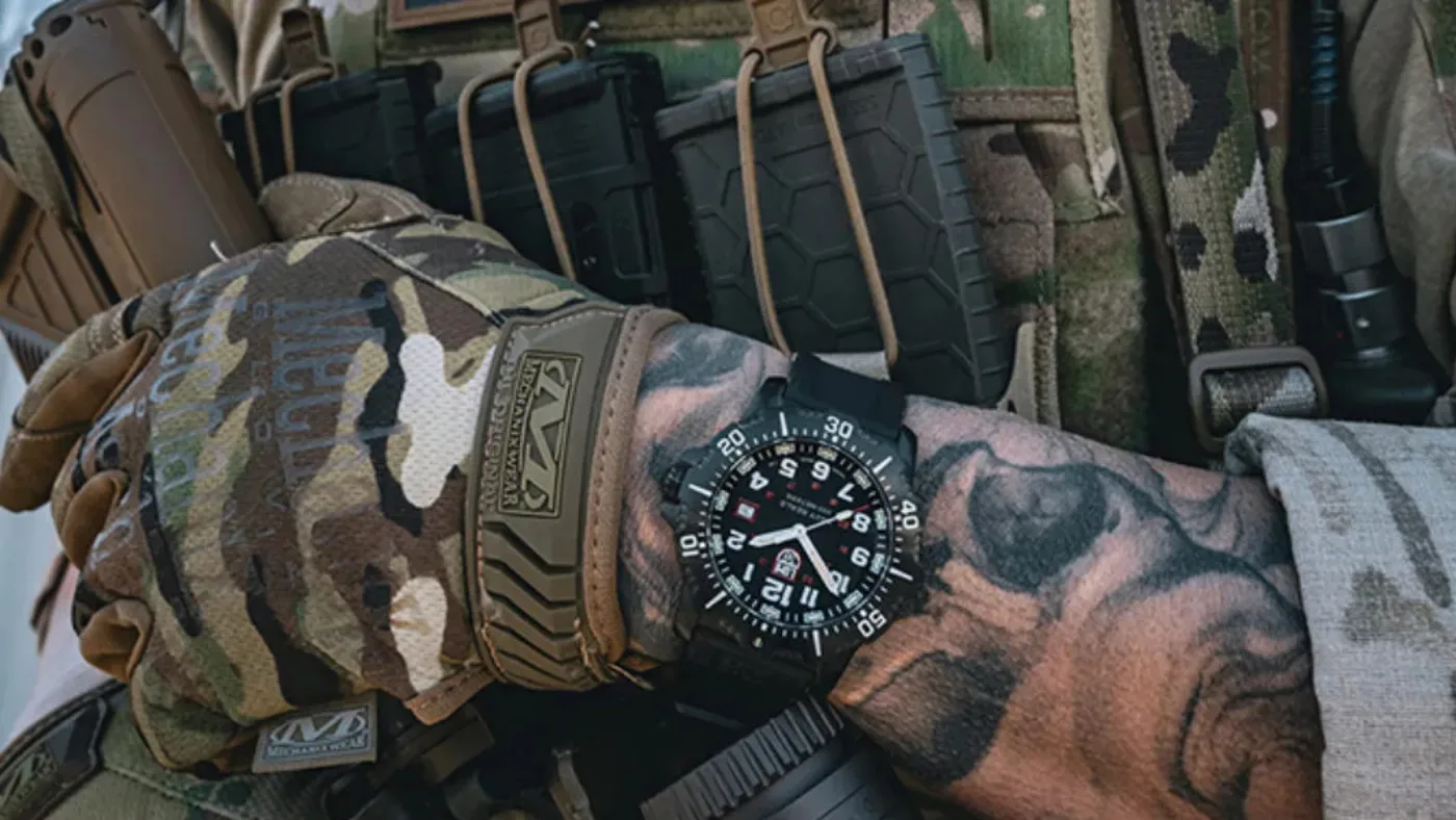 Luminox 4230