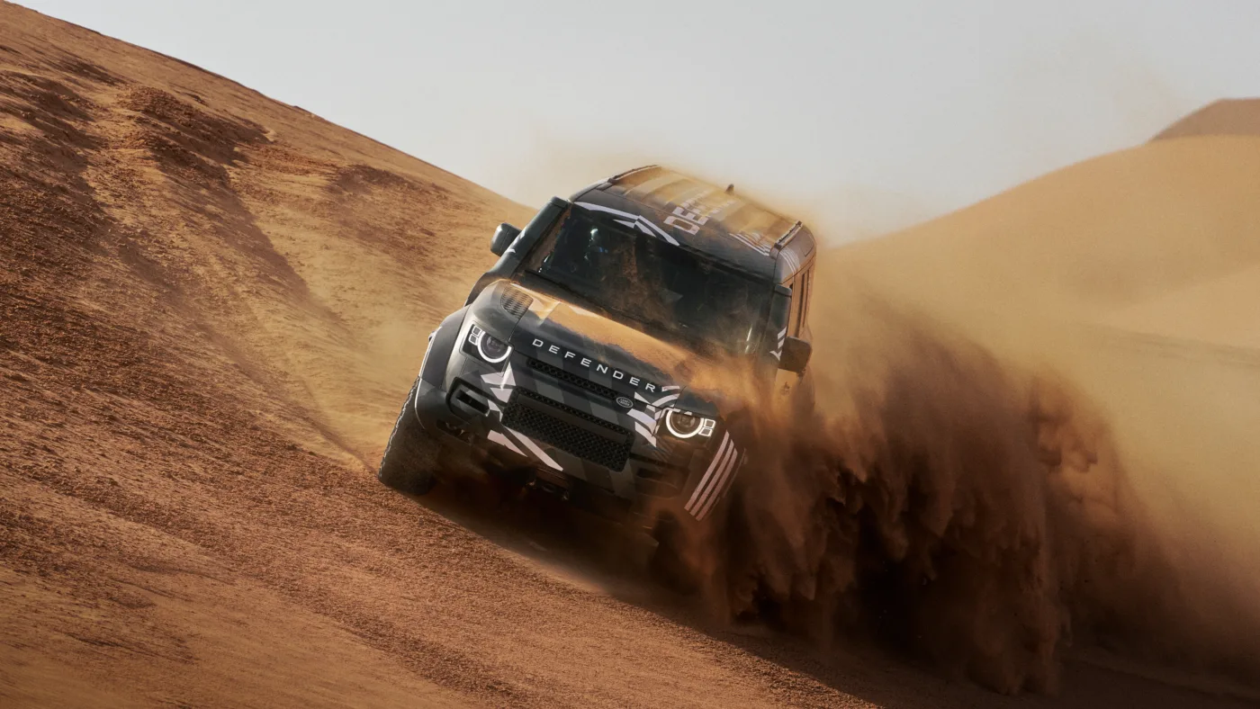Land Rover Defender D7X-R