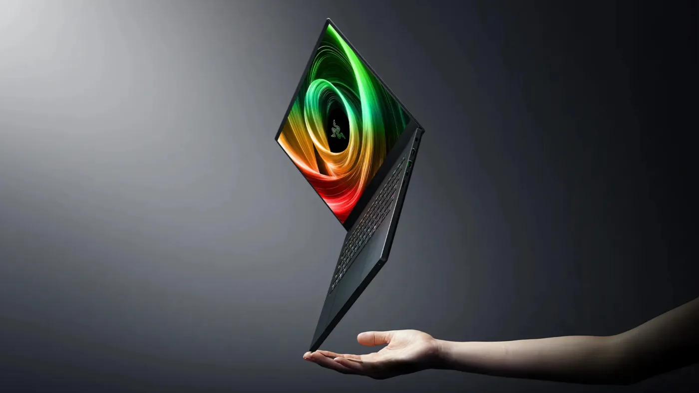 Razer Blade 14 (2025)