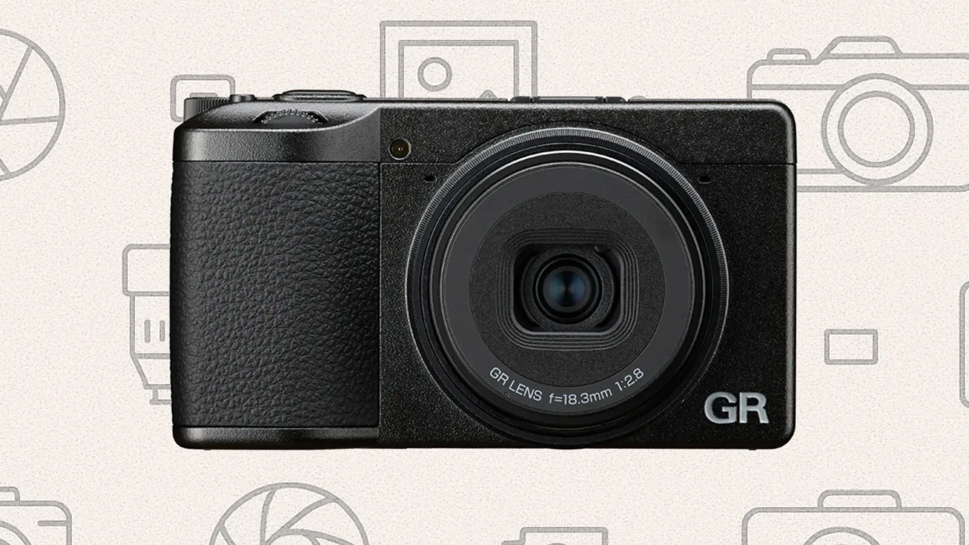 Ricoh GR IV