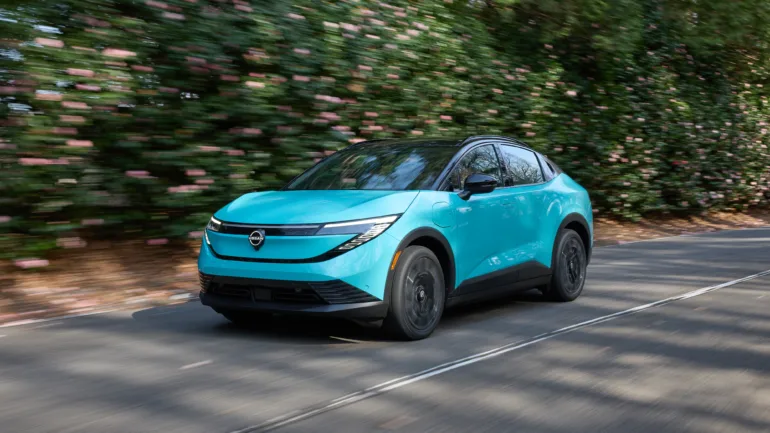 Nissan LEAF 2026