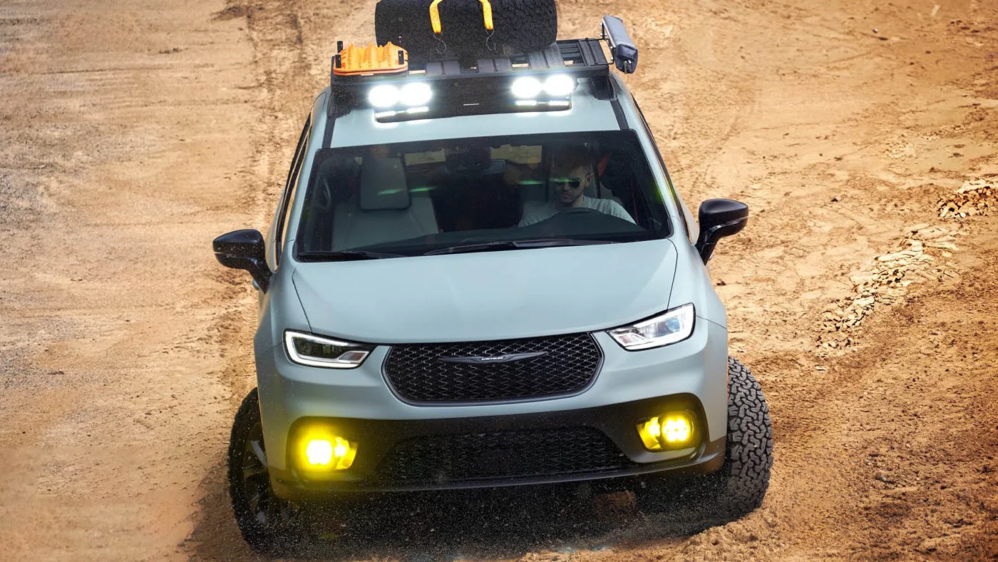 Chrysler Pacifica Grizzly Peak concept