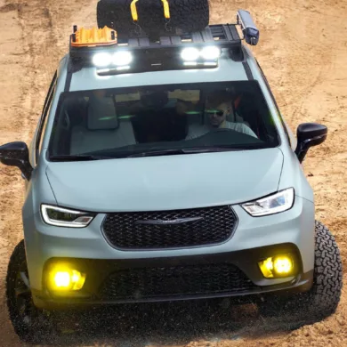 Chrysler Pacifica Grizzly Peak concept